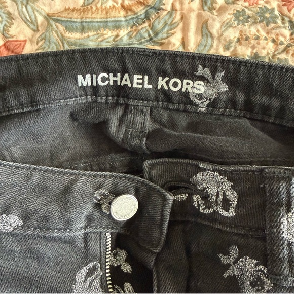 Michael Kors Denim Floral Print Cropped Black Skinny Womens Jeans Size 4 - Picture 3 of 7